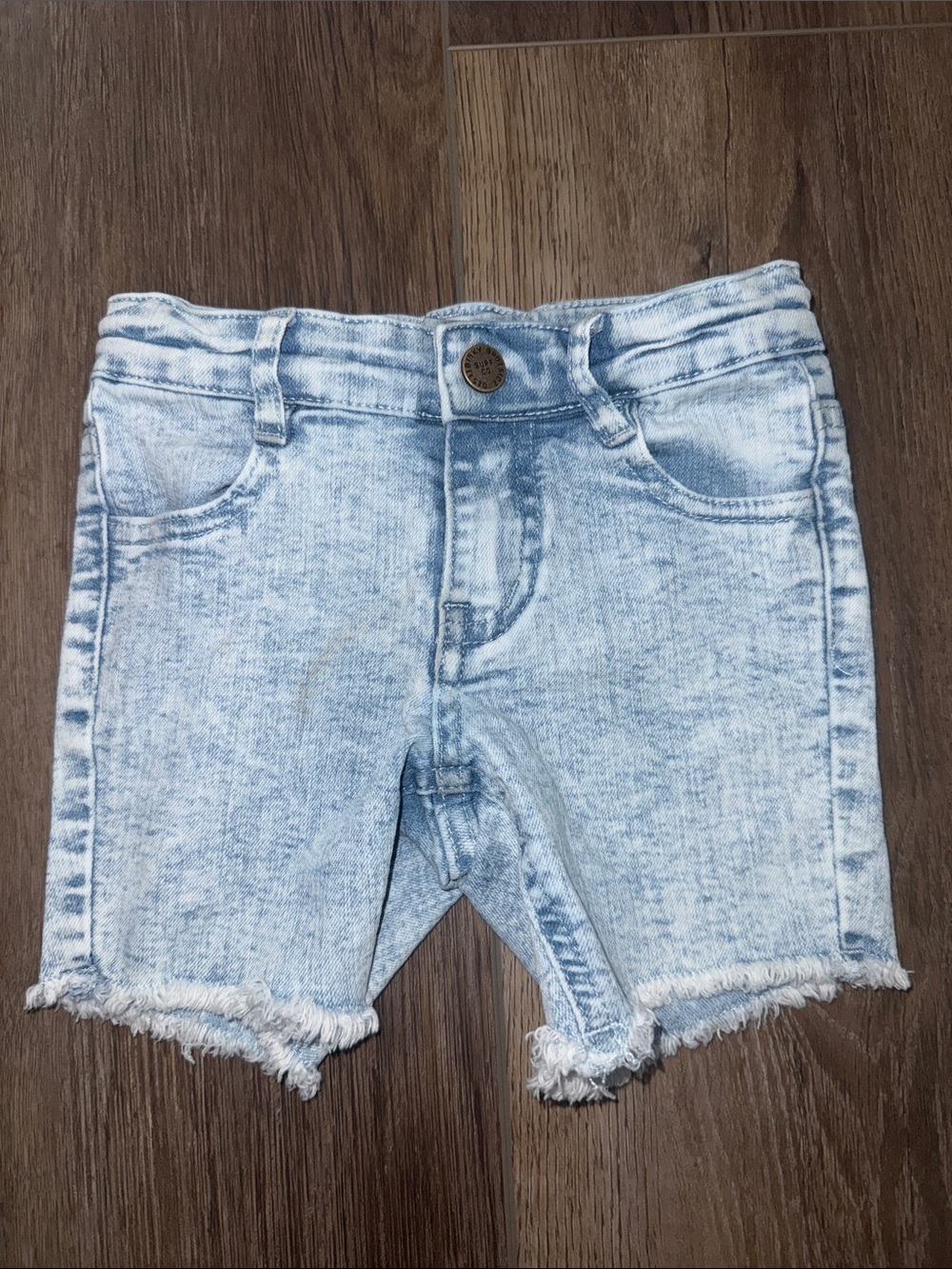 EUC Binky Bro Waco Shorts